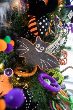 24” Bat Cookie Spray