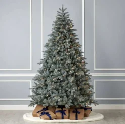 7.5' Blue Spruce Tree with 500 Warm White LED Lights