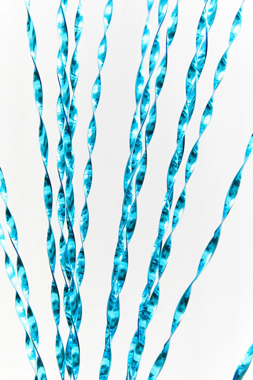 32" Blue Twisted Grass Spray