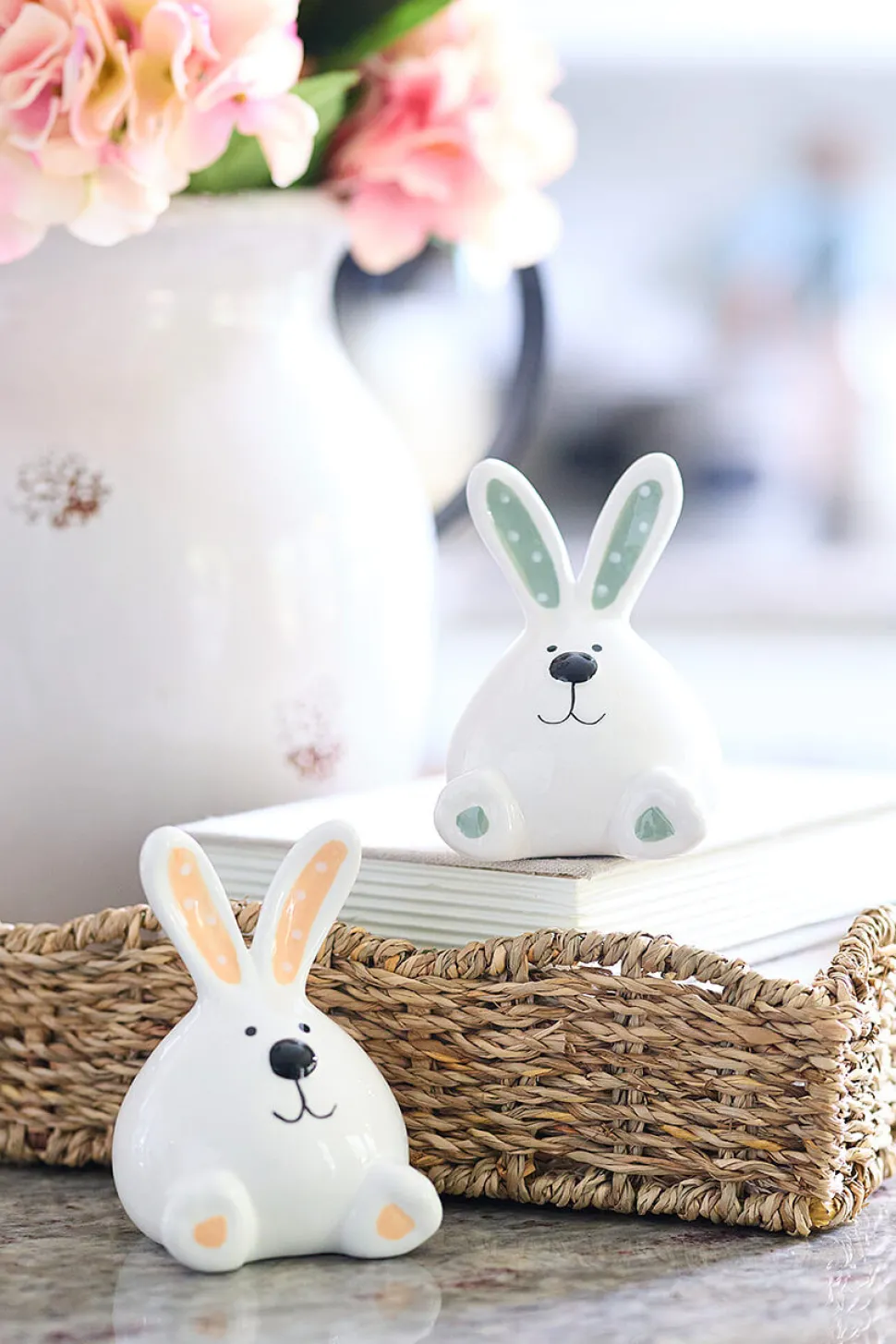 3.94" Ceramic Sitting Bunny