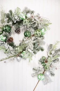 24” Christmas Pine/Ball Wreath