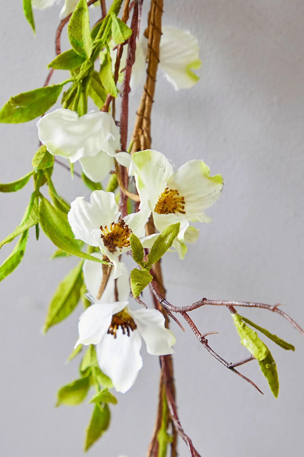 60" Dogwood Garland