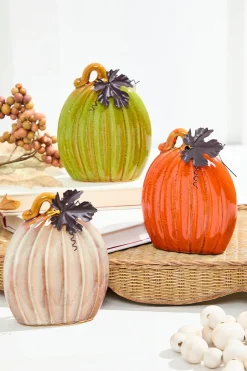 4.7" Dolomite Harvest Pumpkin Figurine with Metal Leaf