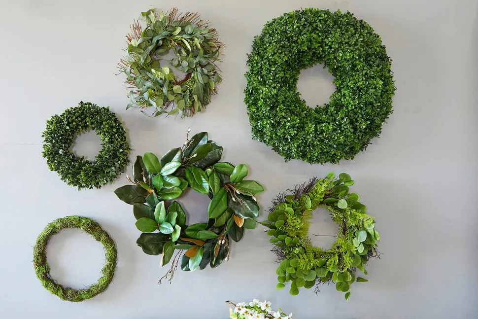 22" Eucalyptus Fern Wreath