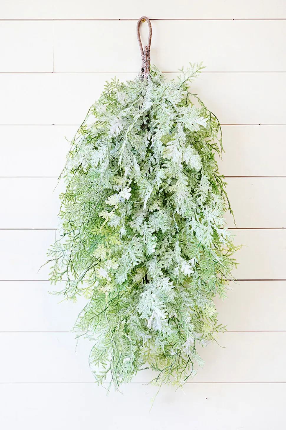 36" Frosted Fern Swag