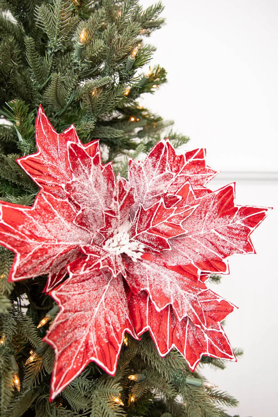 22” Frosted Poinsettia Stem