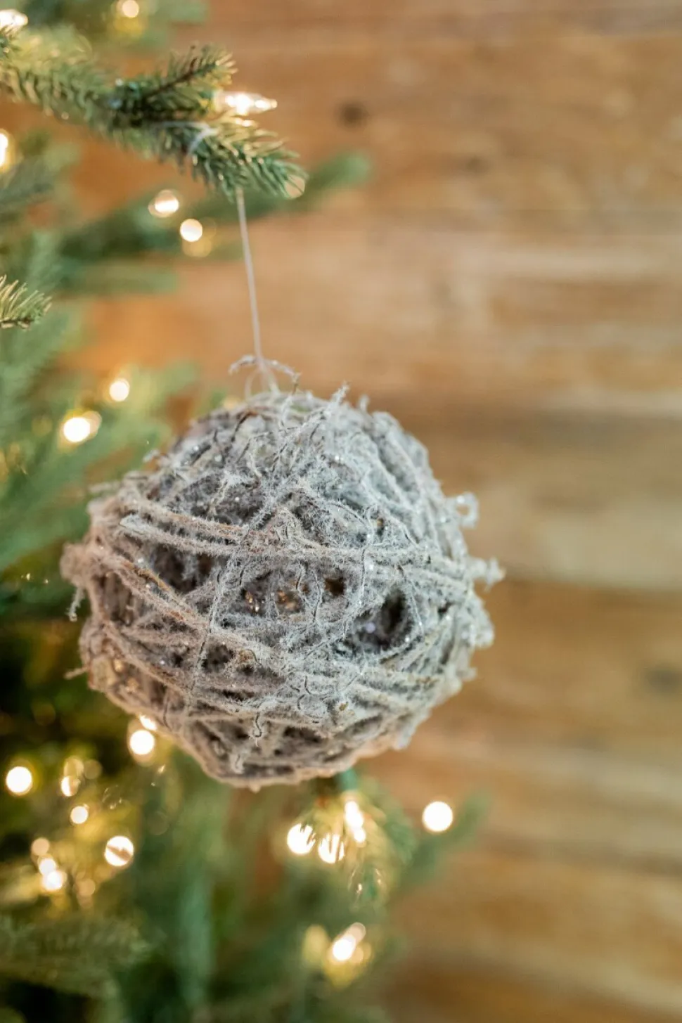 5” Frosted Vine Ball Christmas Ornaments