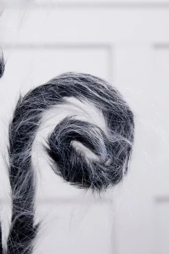 30” Furry Spiral Curly Spray - Black/White
