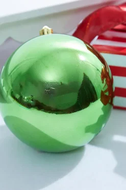 5.5" Greenery Shatterproof Ornament