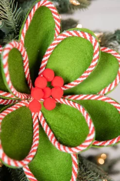 24” Green Peppermint Edge Round Poinsettia