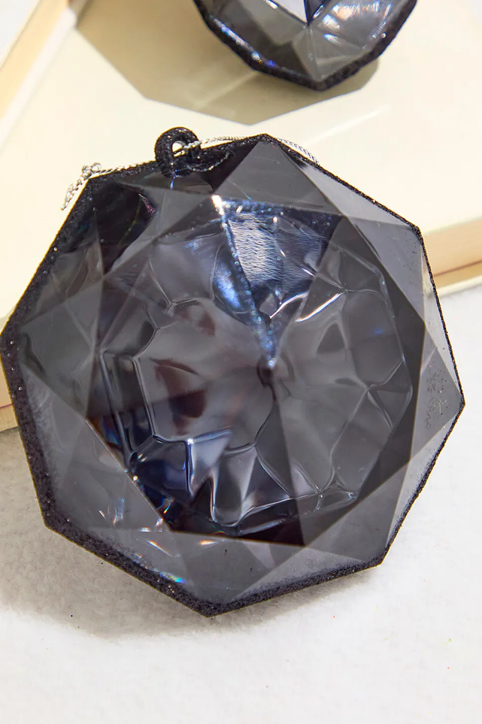 4"-5" Jewel Ornament - Black