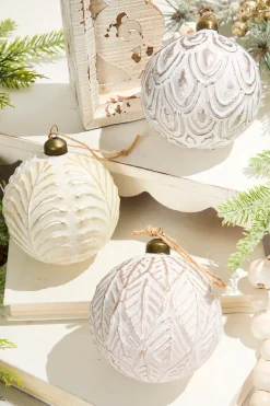 4" Leafy Ball Glass Ornament