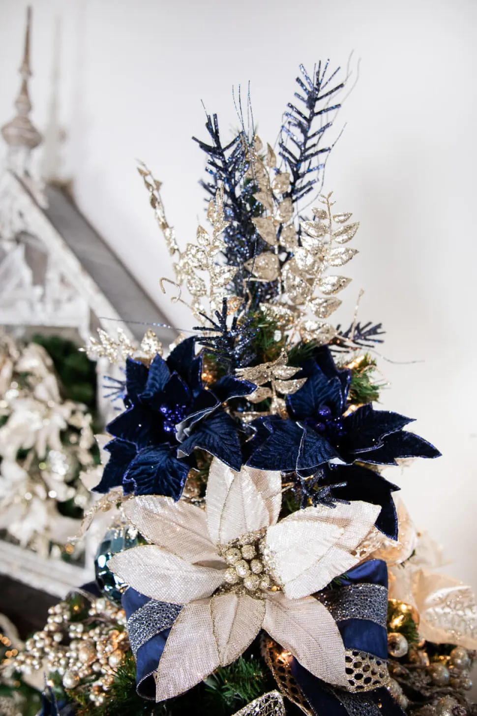 30” Midnight Blue Glitter Pine Spray
