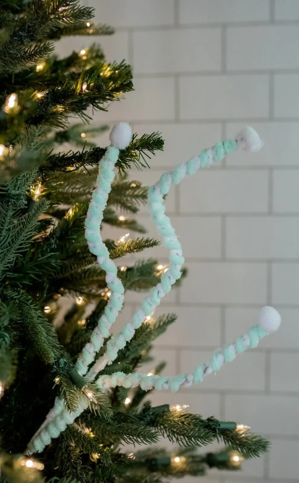25” Mini Cottonball Peppermint Christmas Spray - Green/White