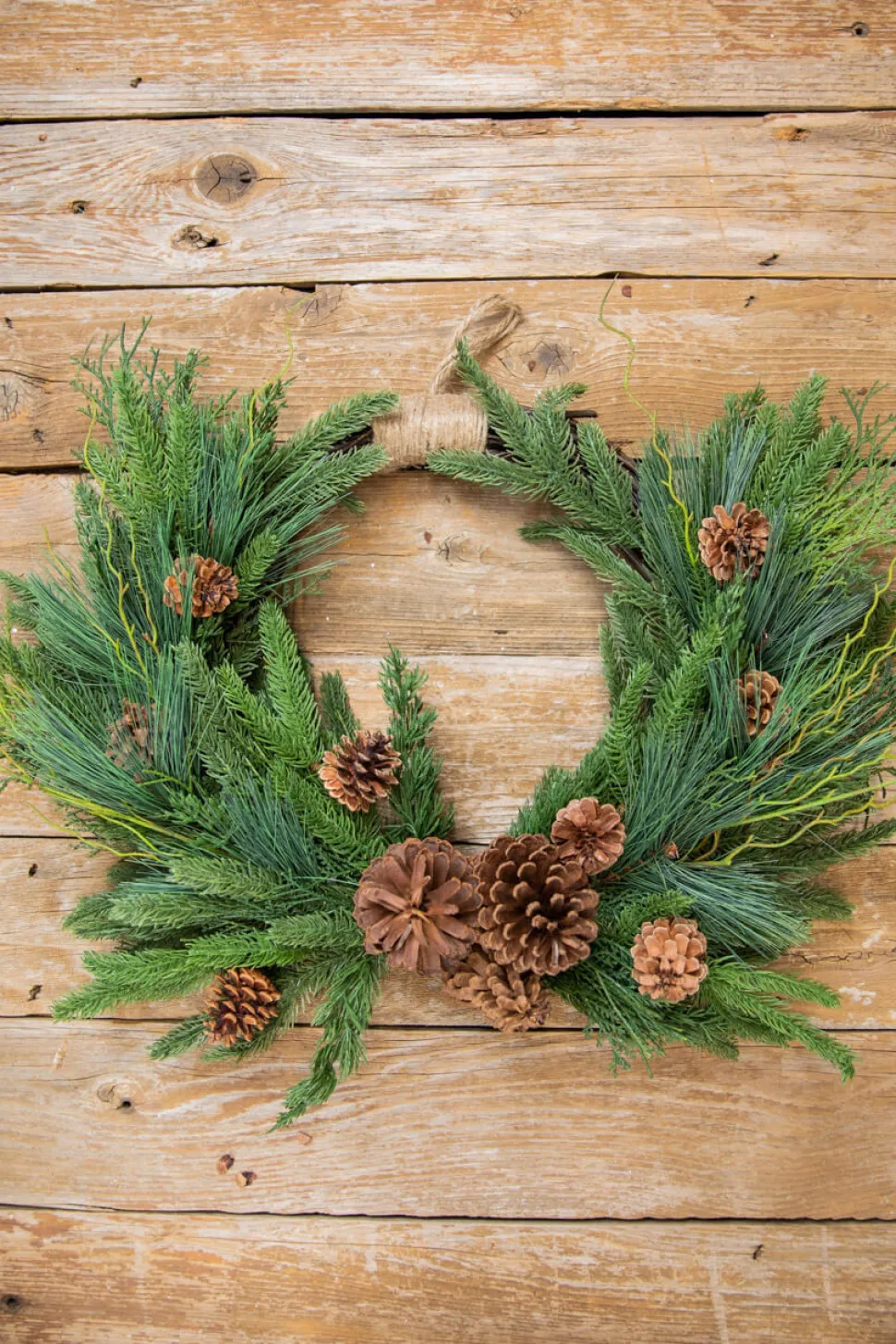 26” Mixed Greens with Pinecones Swag Wreath