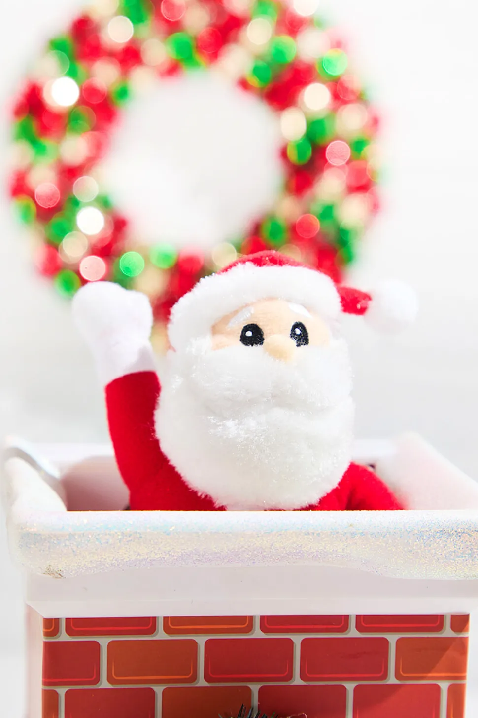 16" Mr. Christmas Santa in Chimney