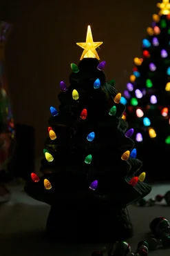 12" Nostalgic Tree Green
