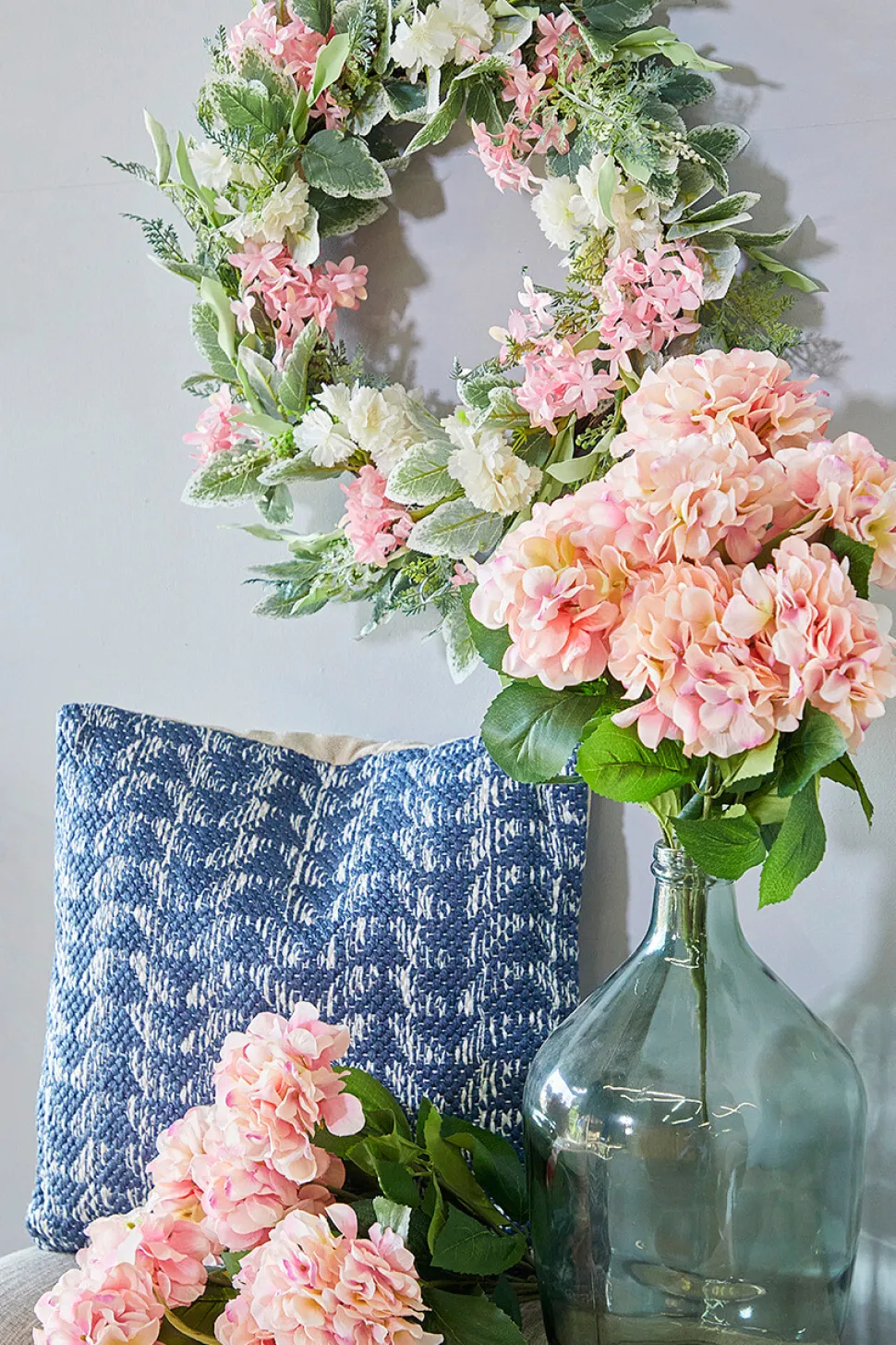 20.5" Peach Hydrangea Bush