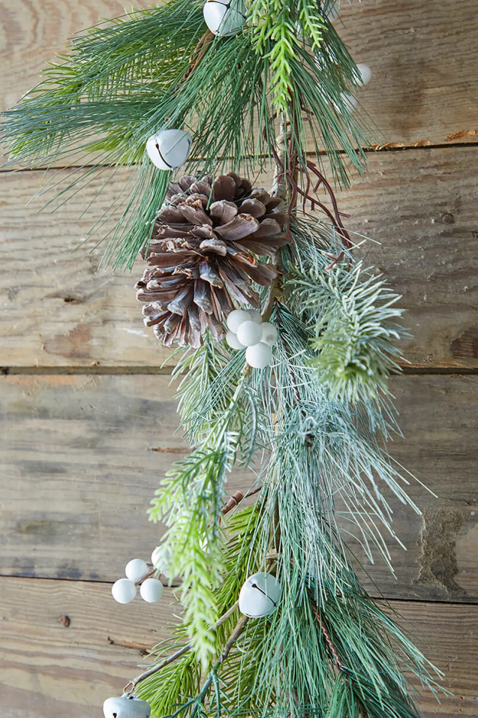 6’ Pine Berry Bell Garland