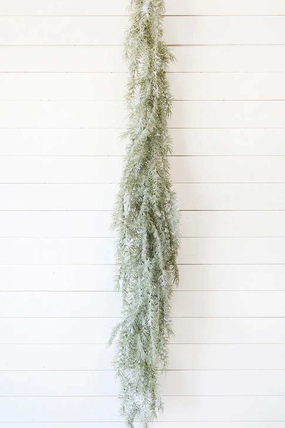 6' Pine Weeping Garland with Frost
