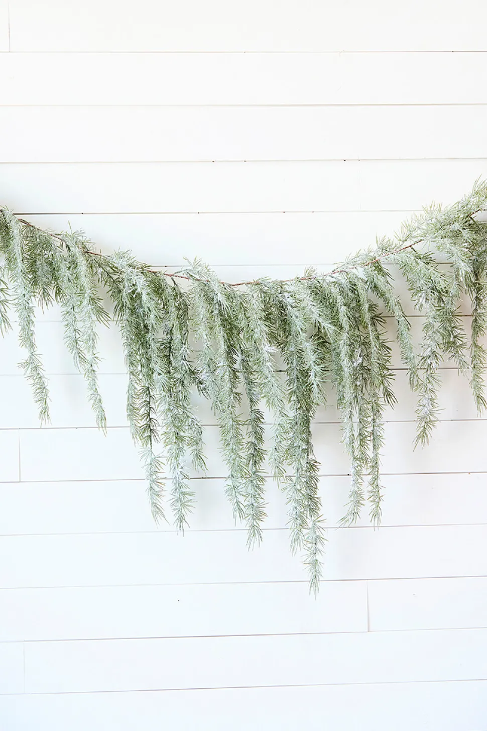 6' Pine Weeping Garland with Frost