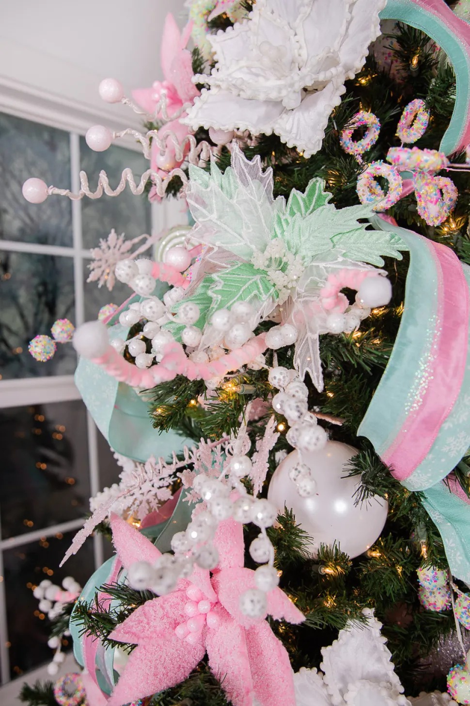 25” Pink Curly Snowflake Stem