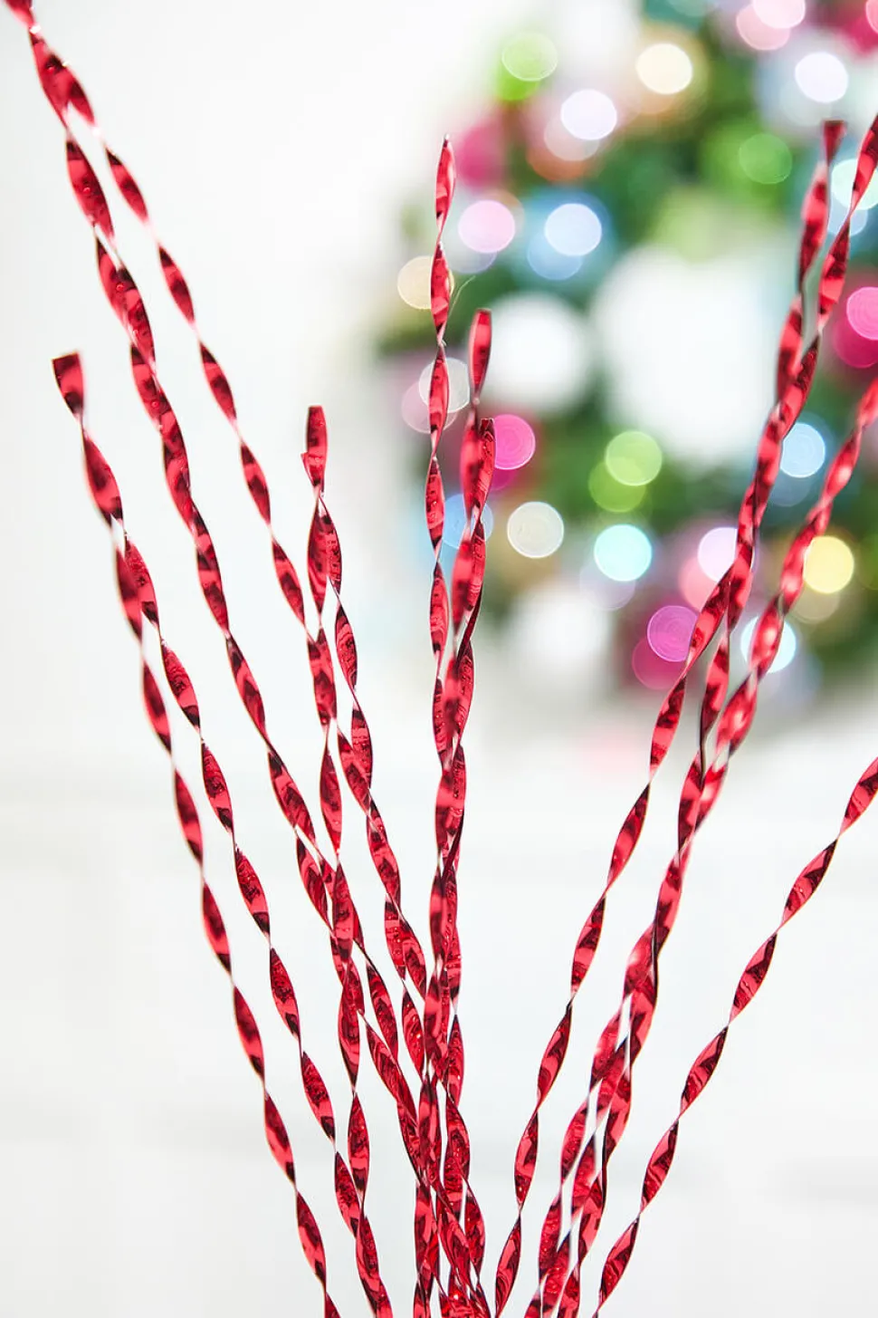 32" Red Twisted Grass Spray