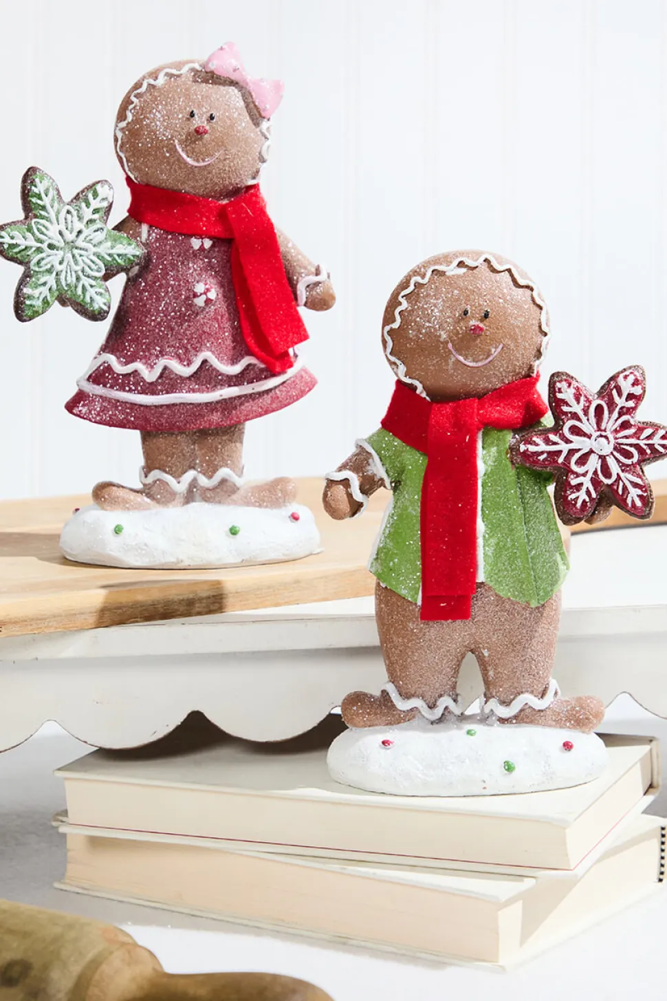 8.5" Resin Gingerbread Couple with Cookies