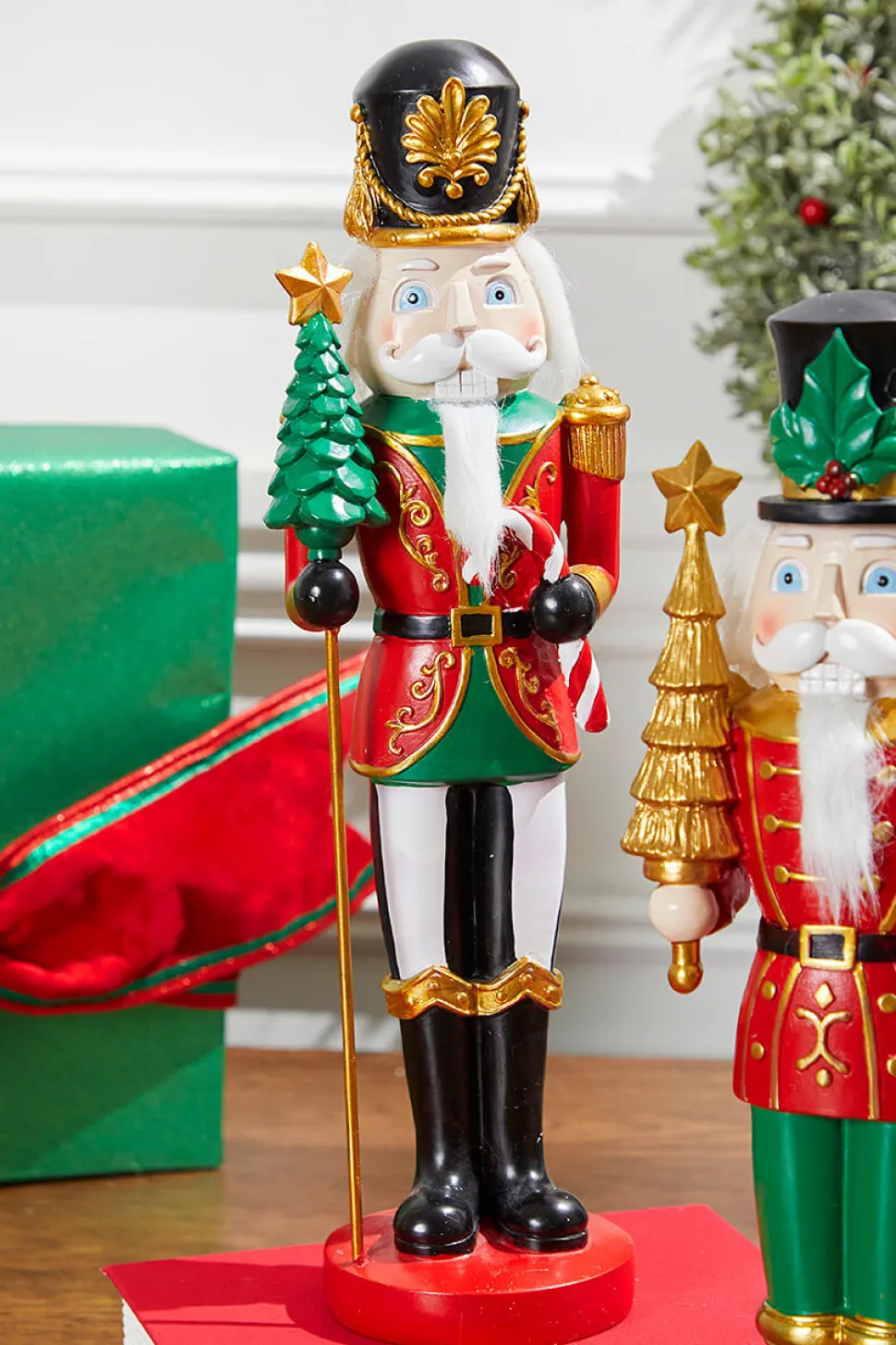 15" Resin Royal Nutcracker
