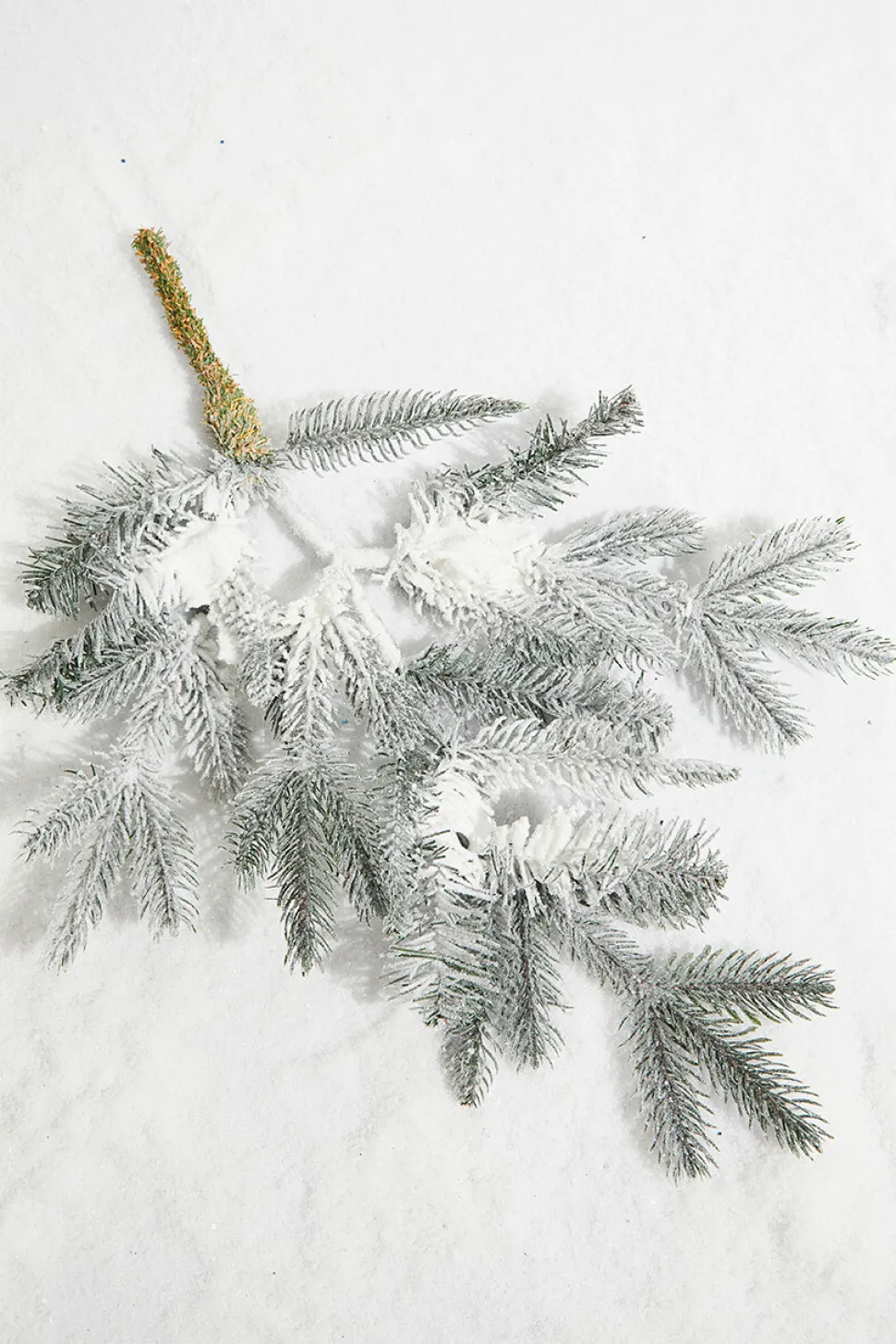 21” Snowy Halifax Spray