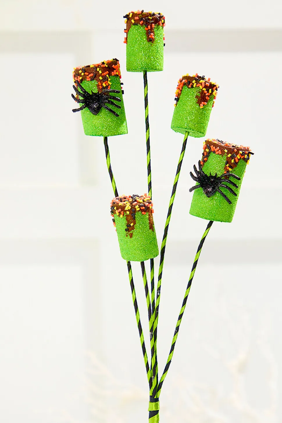 24" Spider Marshmallow Spray