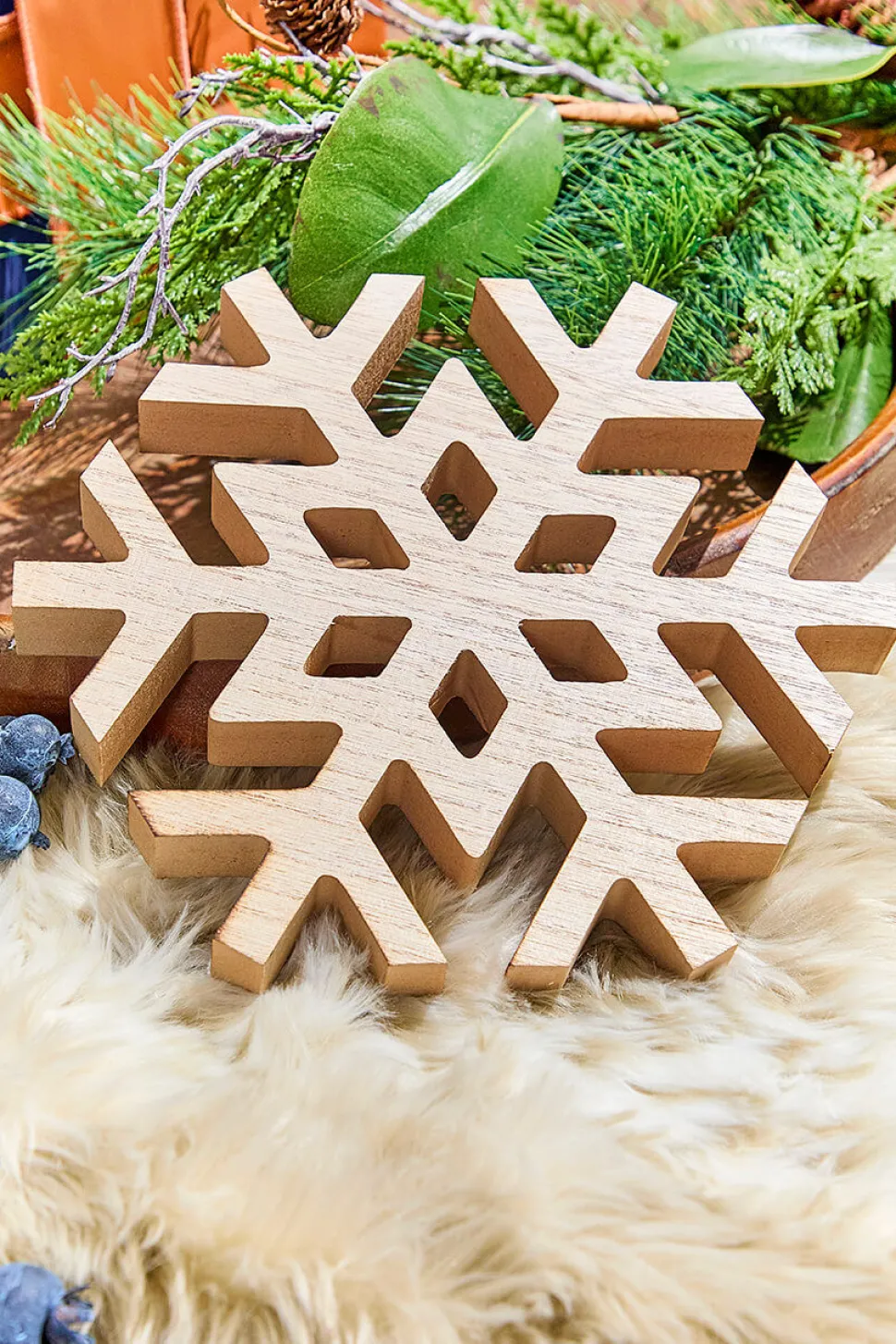 9" Wood Snowflake