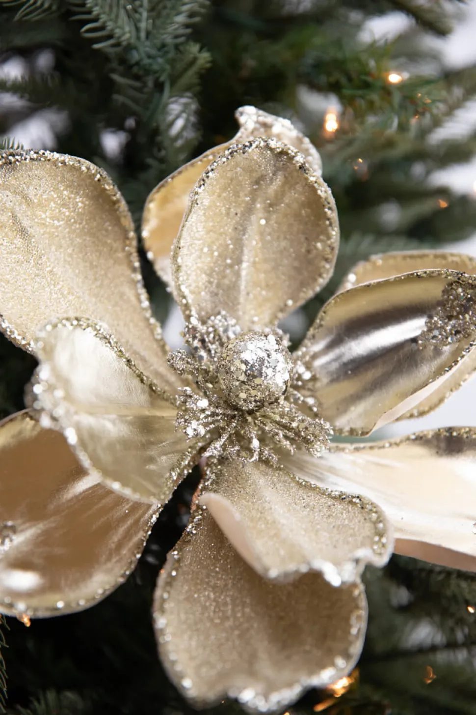 22” x 10" Champagne Magnolia Stem