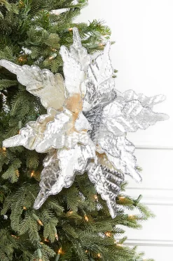 26" x 20.5" Large Silver Metallic Poinsettia Stem