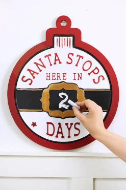 16" x 19" "Santa Stops Here" Wall Decor