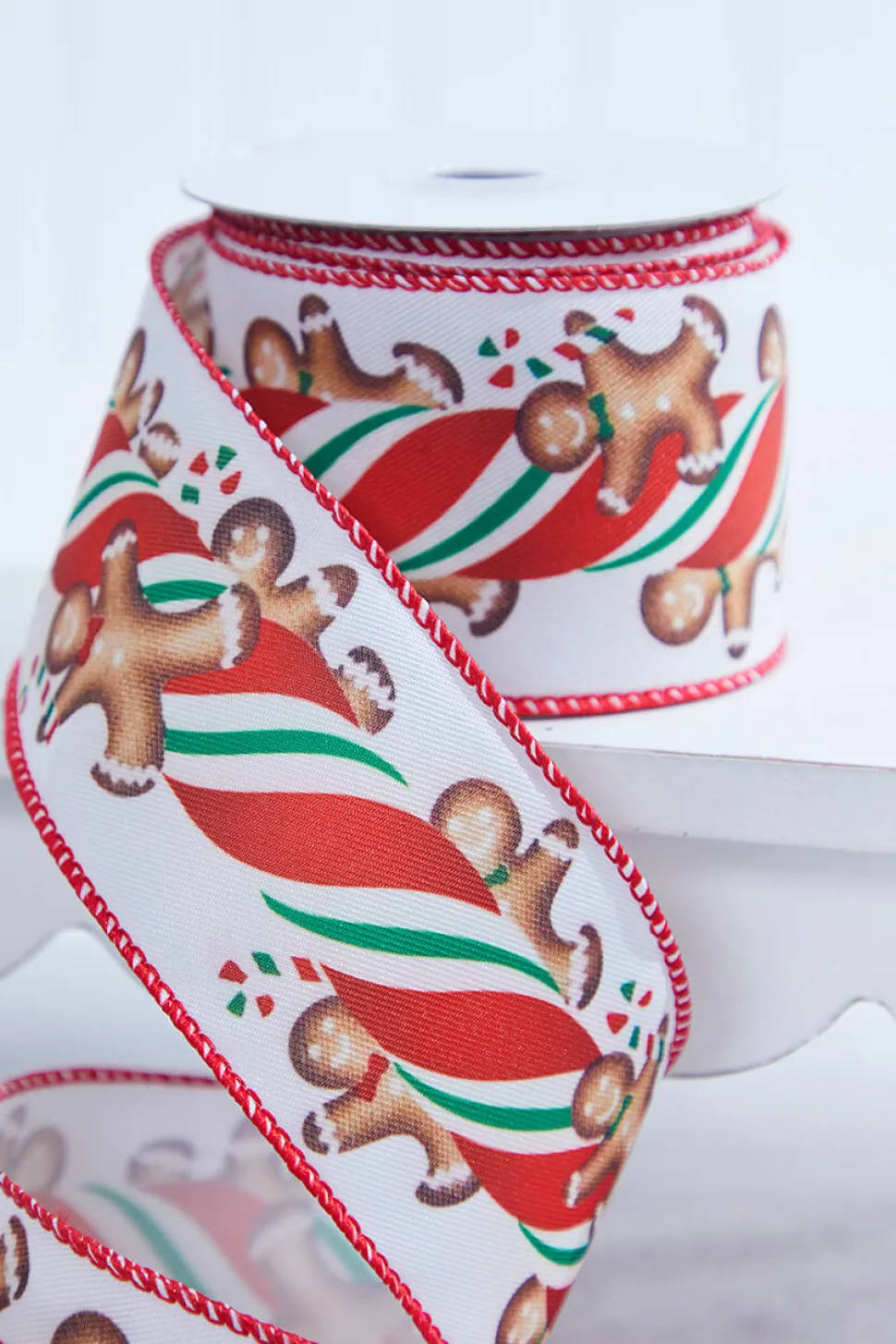2.5" x 10 Yard Gingerbread Man Wired Ribbon